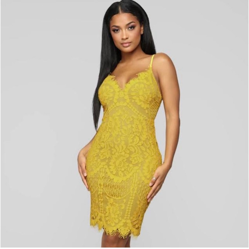 Medium Fashion Nova dress